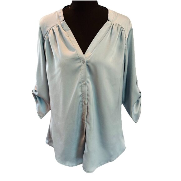 Light Blue Silky Blouse Size Large 3/4 Sleeves V Neck - Picture 1 of 3